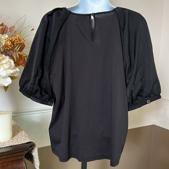 Junior’s Who What Wear Size Large Round Neck Puffed Sleeve Black Blouse Top - Picture 2 of 6
